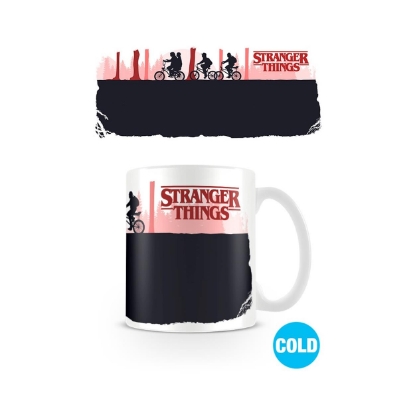 Picture of Pyramid Stranger Things - Upside Down Heat Changing Mug (315ml) (SCMG25280)