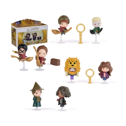 Picture of Spin Master Harry Potter: Quidditch S1 - Micro Magical Moments Figurines (Random) (6072264)